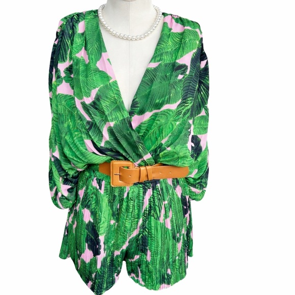 Green Leaf Print Wrap Romper EUC - Picture 2 of 12